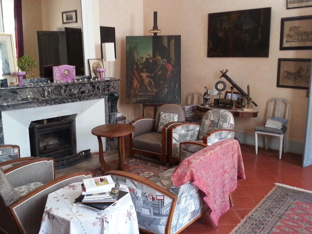 La Maison De L'Oenologue Poucharramet Room photo